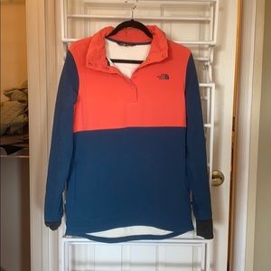 Women’s North Face 3/4 Snap Pullover Jacket- M